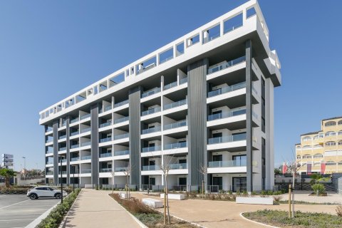 Apartment à Torrevieja, Alicante, Espagne 3 chambres, 96 m2 No. 135268