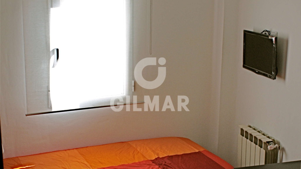 Huoneisto Madrid, Espanja 6 makuuhuonetta, 131 m2 No. 113419