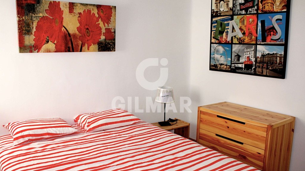 Huoneisto Madrid, Espanja 6 makuuhuonetta, 131 m2 No. 113419