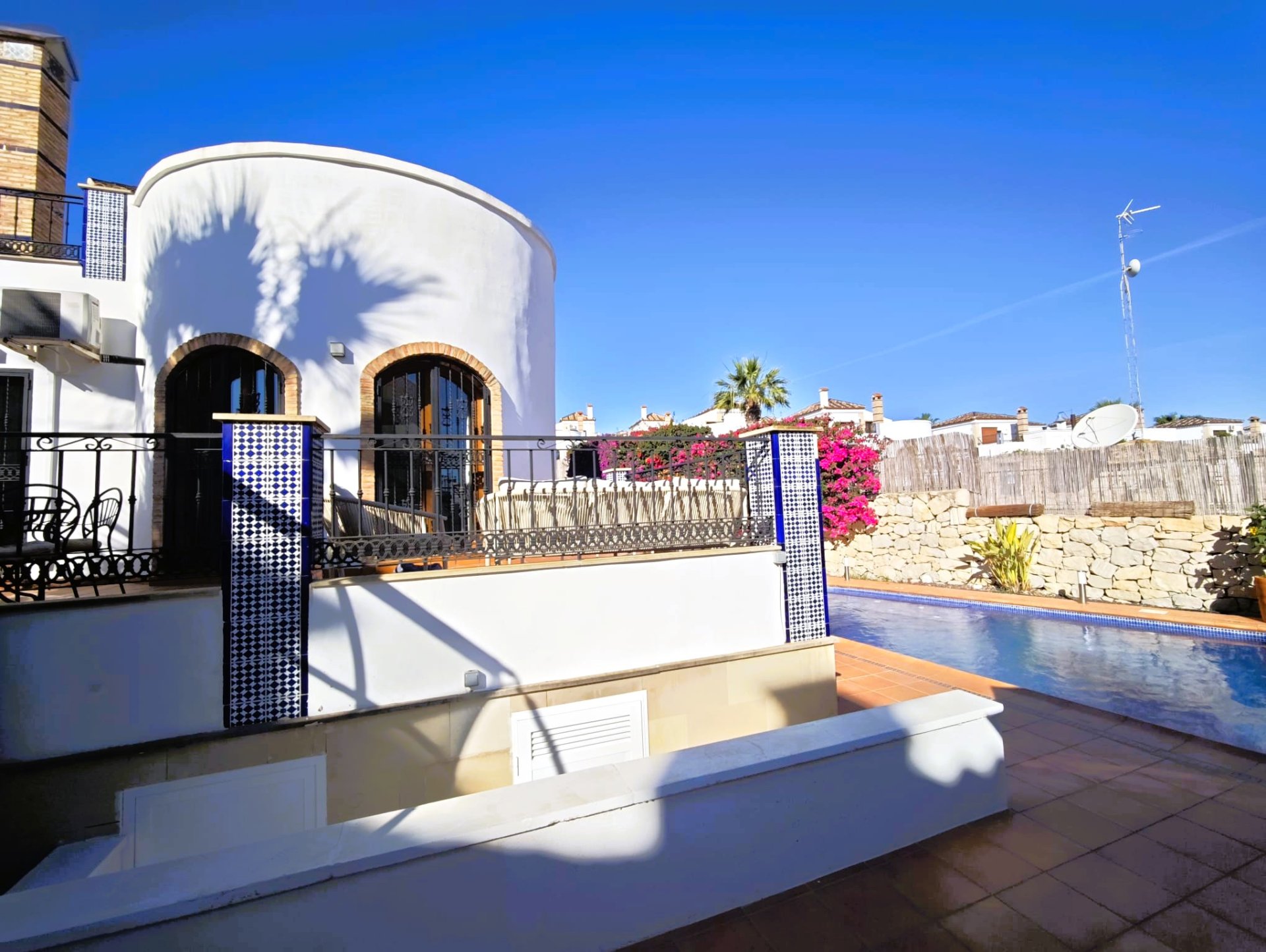 Villa in Algorfa, Alicante, Spain 4 bedrooms, 167 sq.m. No. 192455