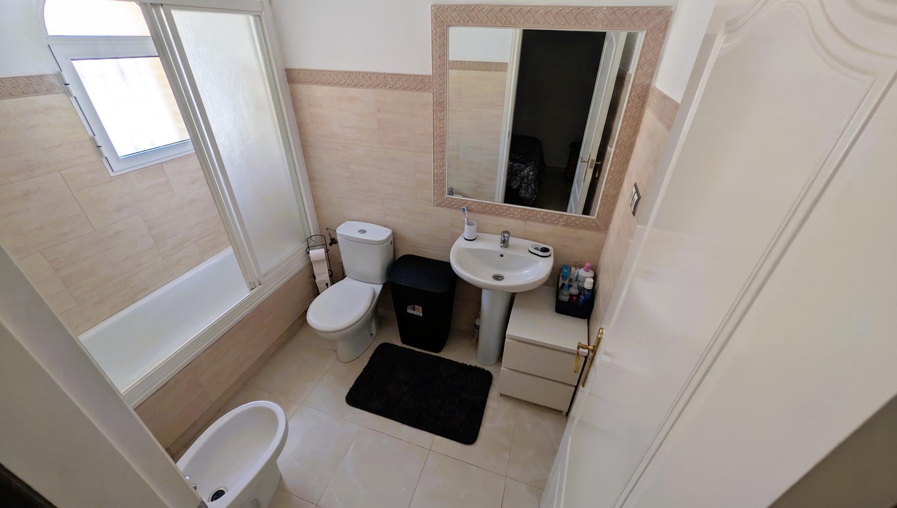 Villa a Algorfa, Alicante, Spagna 5 camere da letto, 224 mq. N° 192452