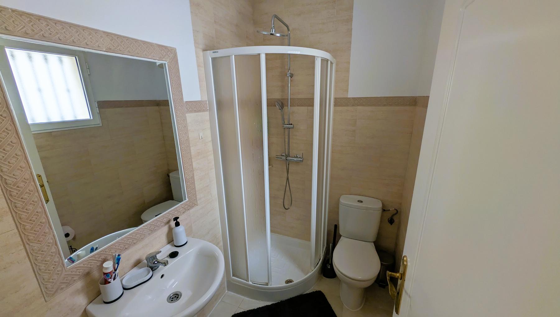 Villa a Algorfa, Alicante, Spagna 5 camere da letto, 224 mq. N° 192452