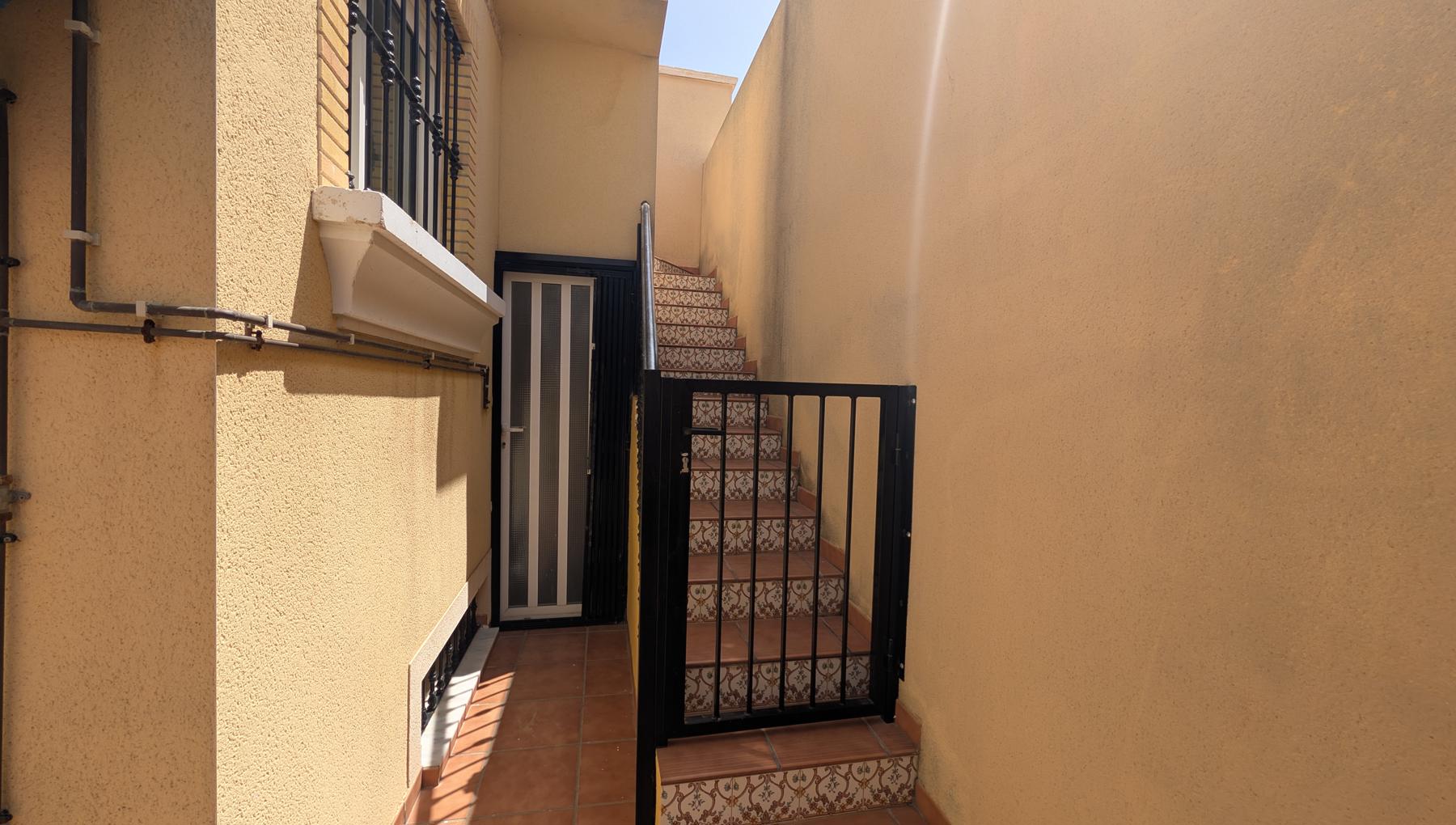 Villa a Algorfa, Alicante, Spagna 5 camere da letto, 224 mq. N° 192452