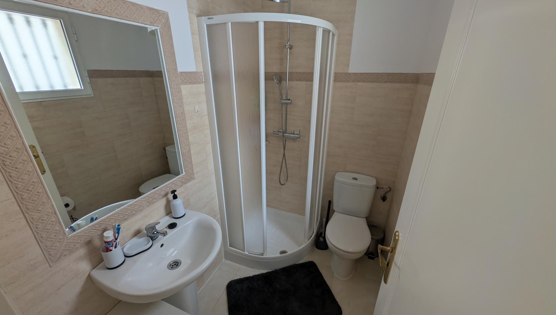 Villa a Algorfa, Alicante, Spagna 5 camere da letto, 224 mq. N° 192452
