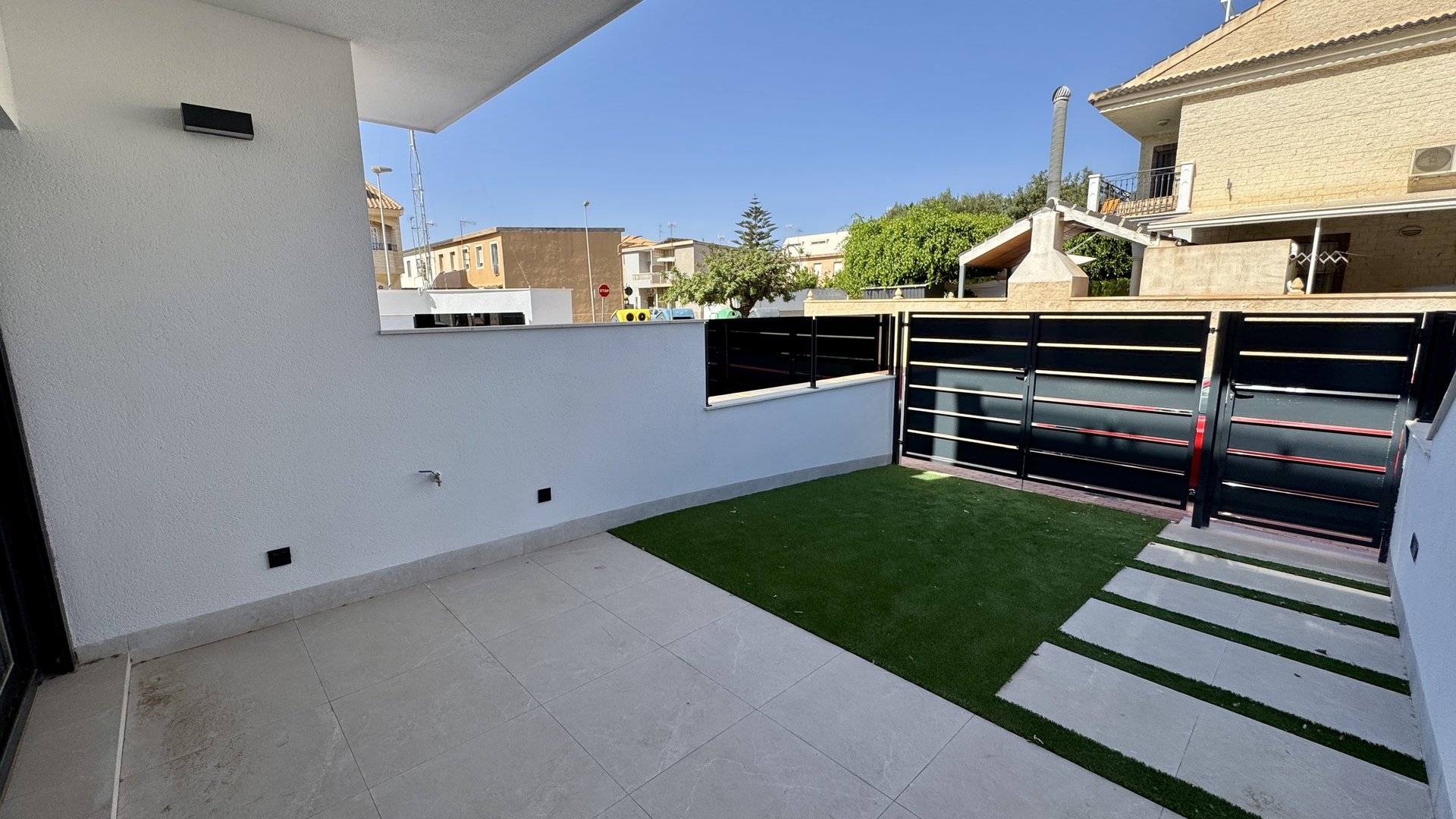 Bungalowi San Pedro del Pinatar, Murcia, Espanja 2 makuuhuonetta,  No. 138925