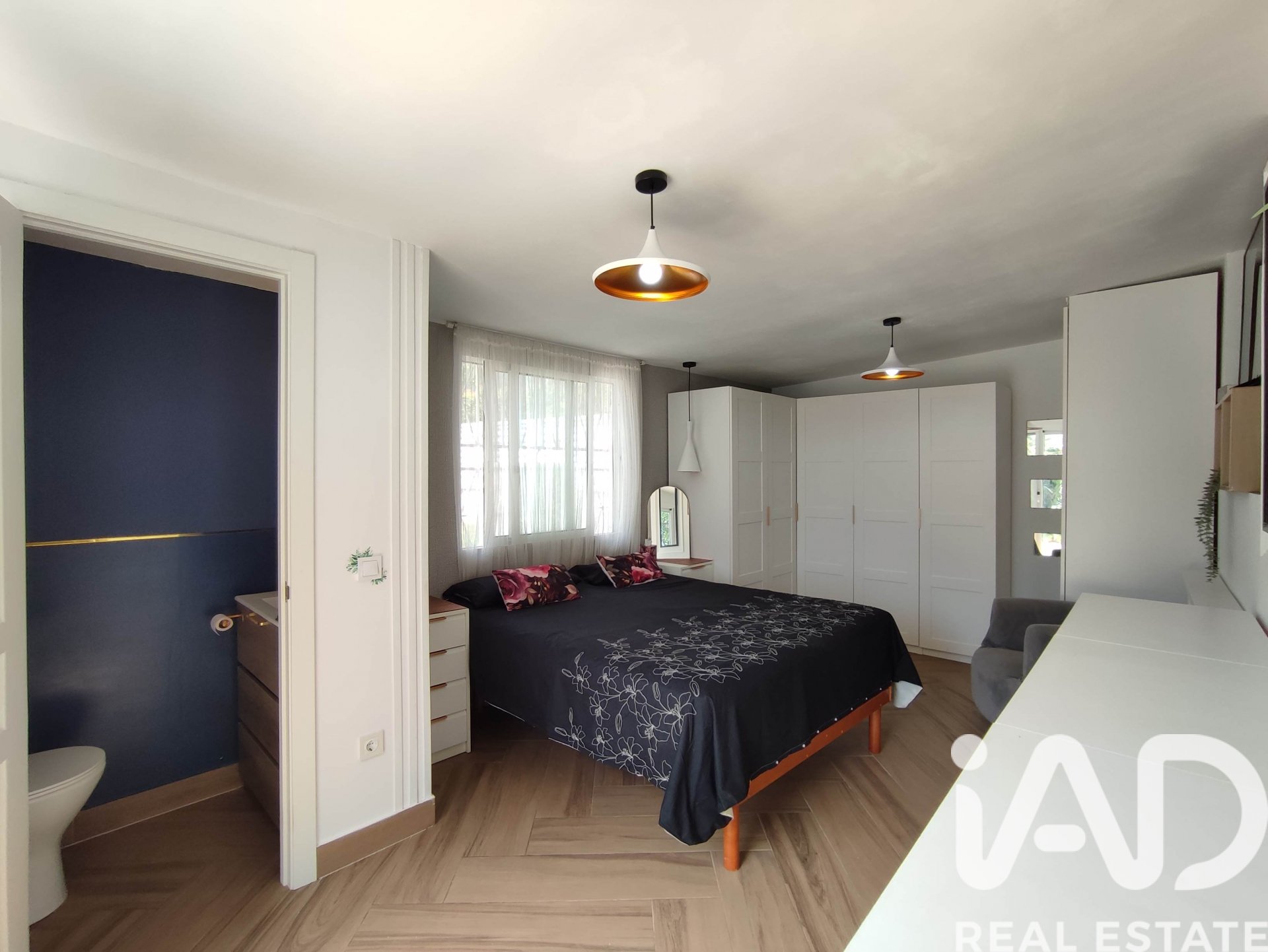 Hus i Cunit, Tarragona, Spanien 4 sovrum, 141 kvm. Nr. 172159