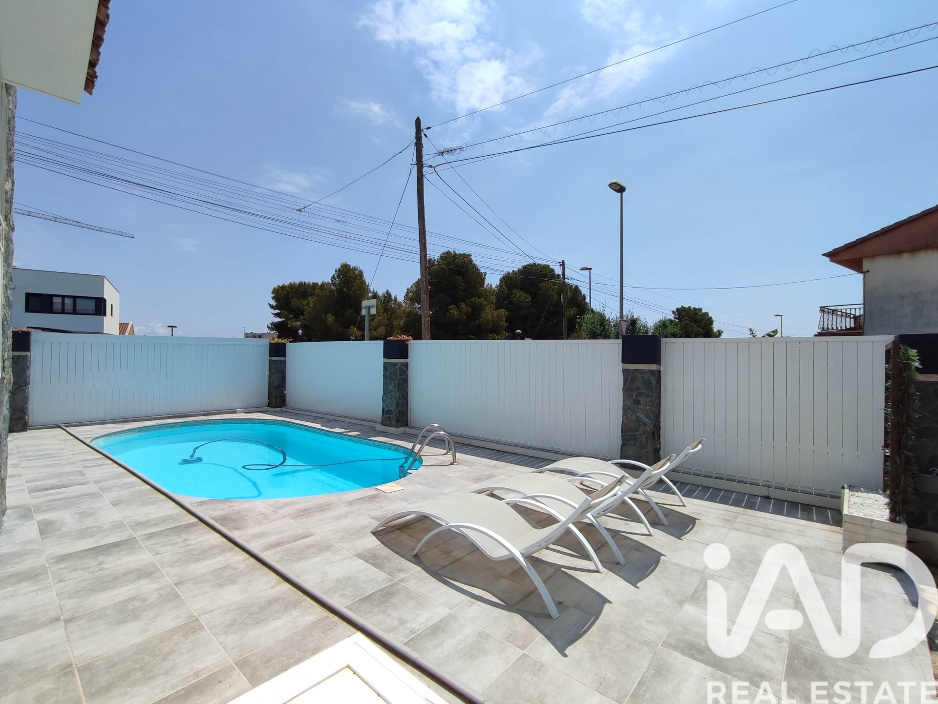 Hus i Cunit, Tarragona, Spanien 4 sovrum, 141 kvm. Nr. 172159