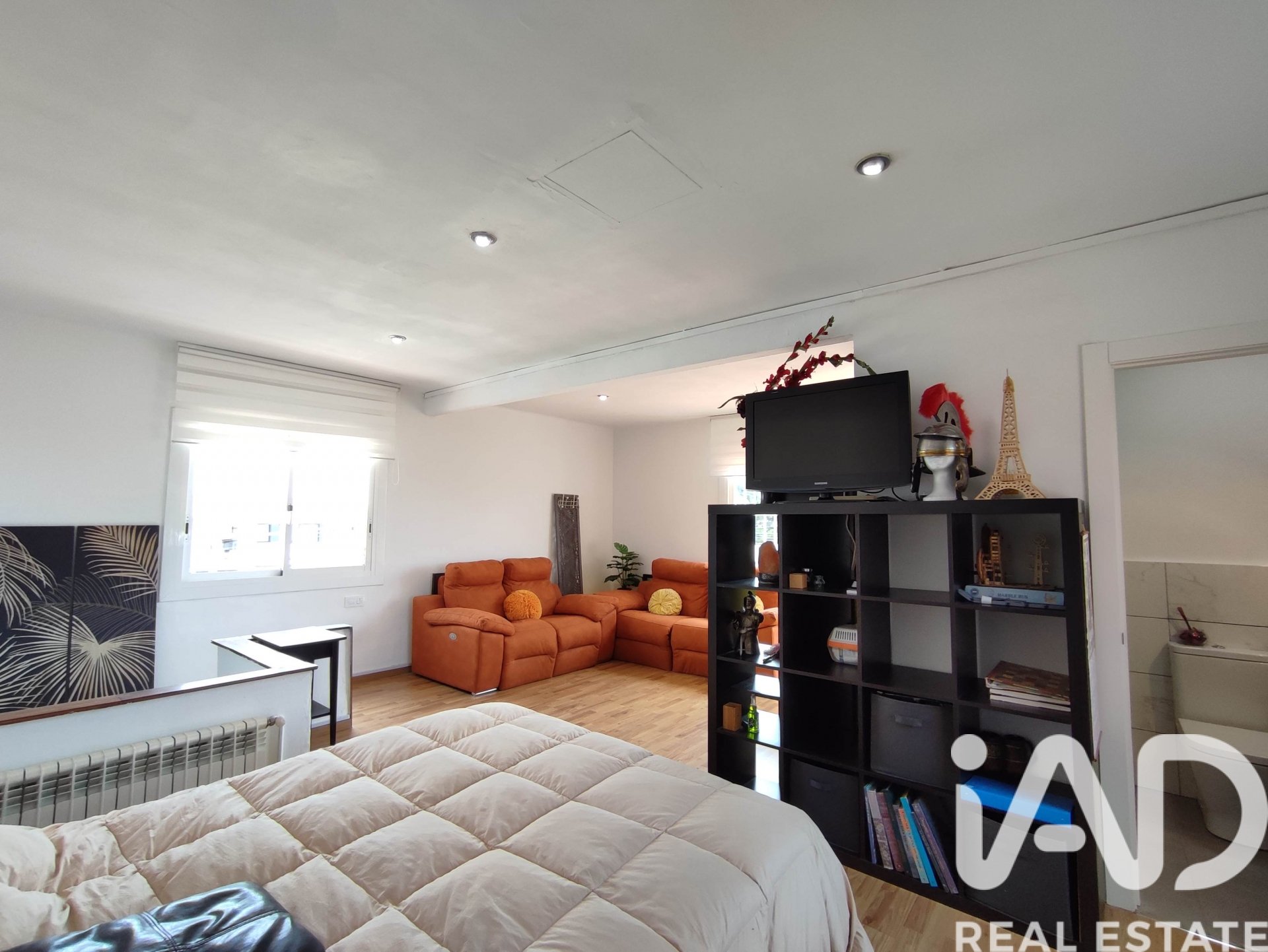 Hus i Cunit, Tarragona, Spanien 4 sovrum, 141 kvm. Nr. 172159