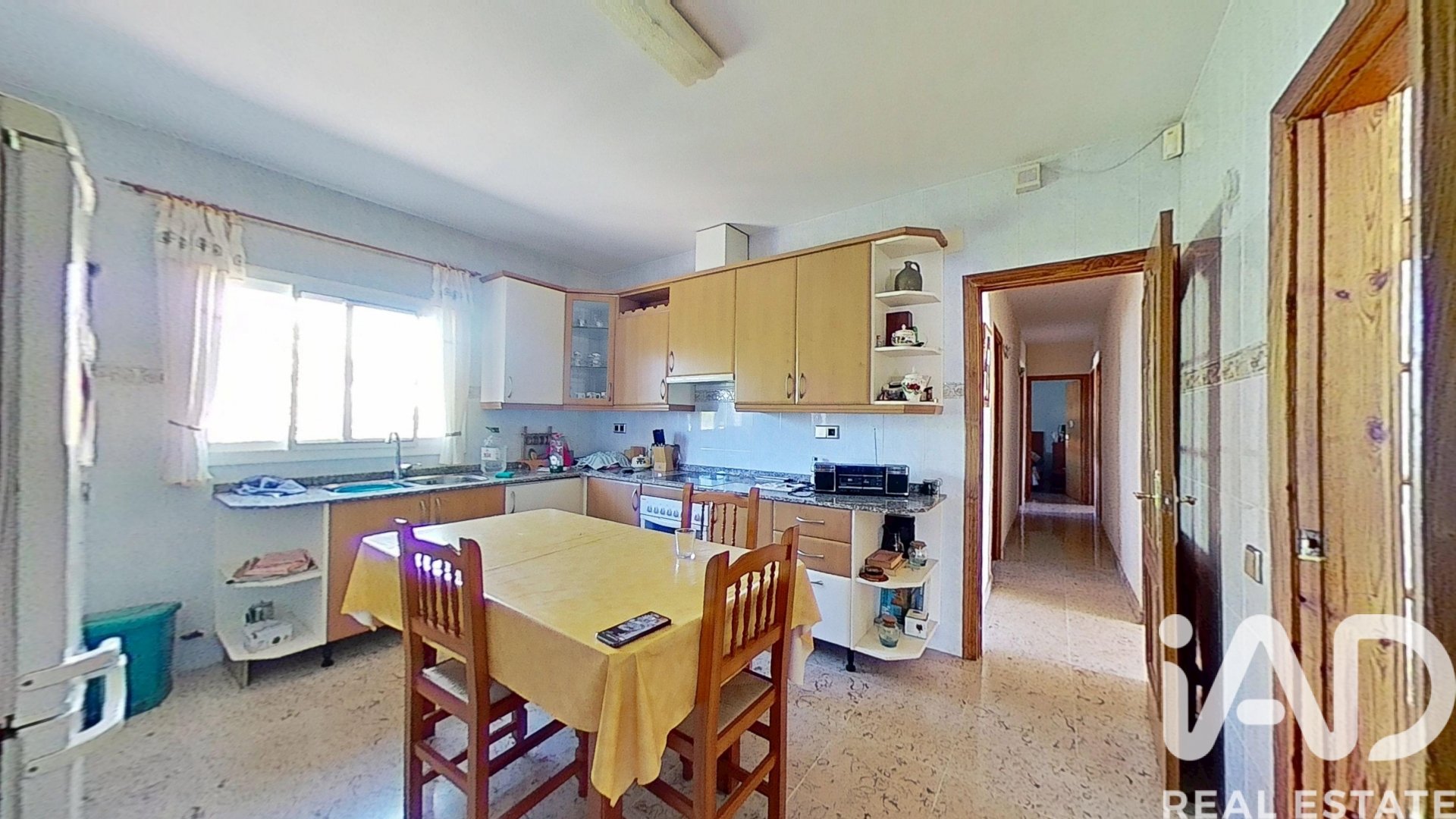 Hus i Roquetes, Tarragona, Spanien 4 sovrum, 403 kvm. Nr. 172158