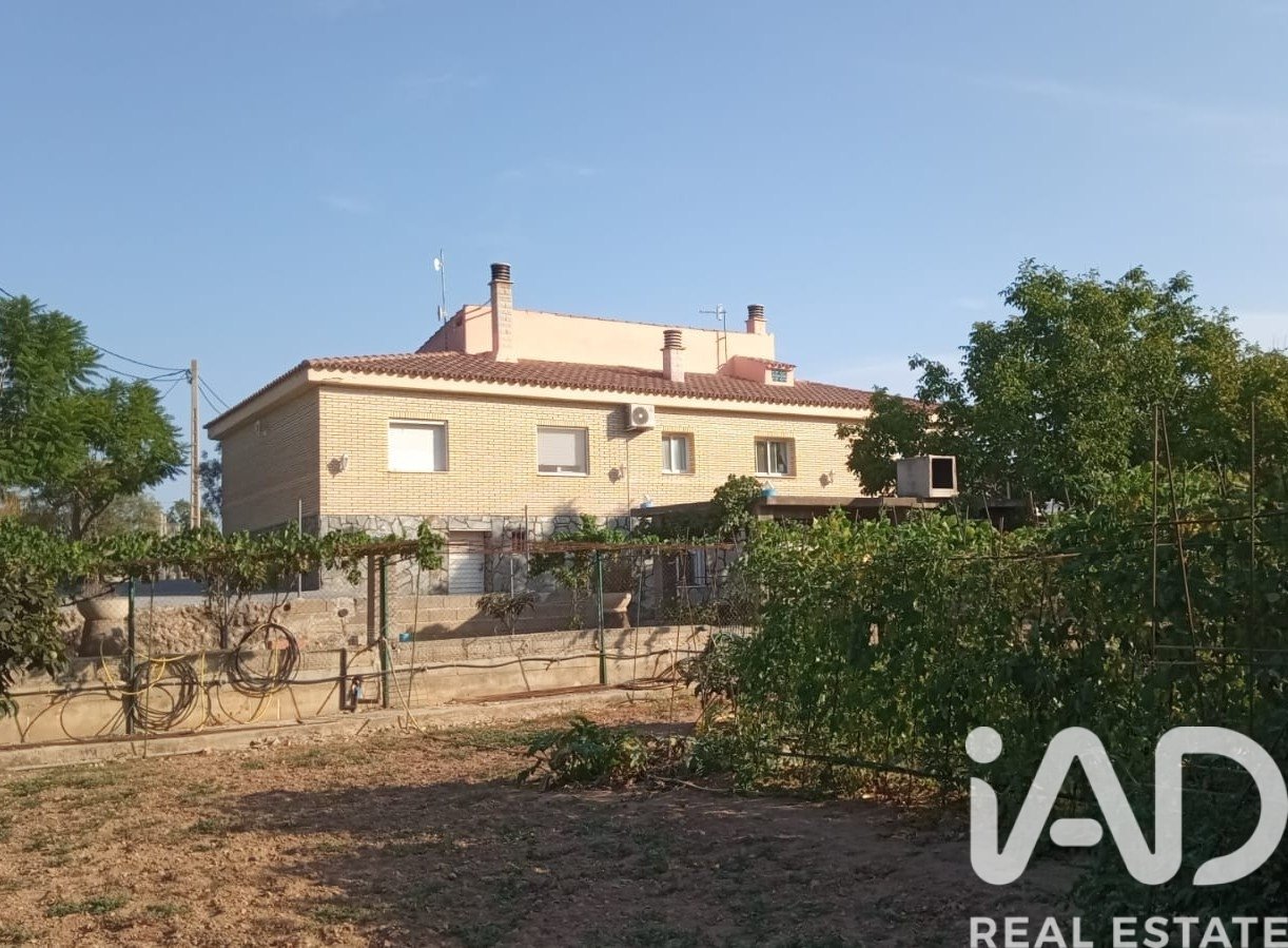Hus i Roquetes, Tarragona, Spanien 4 sovrum, 403 kvm. Nr. 172158