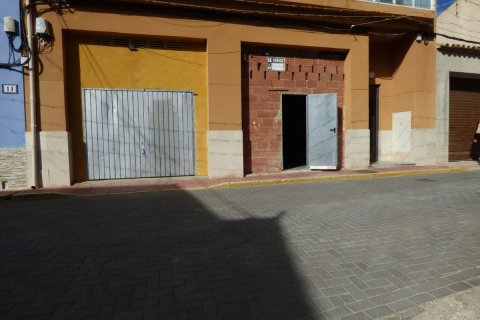 Commercial property in Orxeta, Alicante, Spain 1 room, 121 sq.m. No. 192488