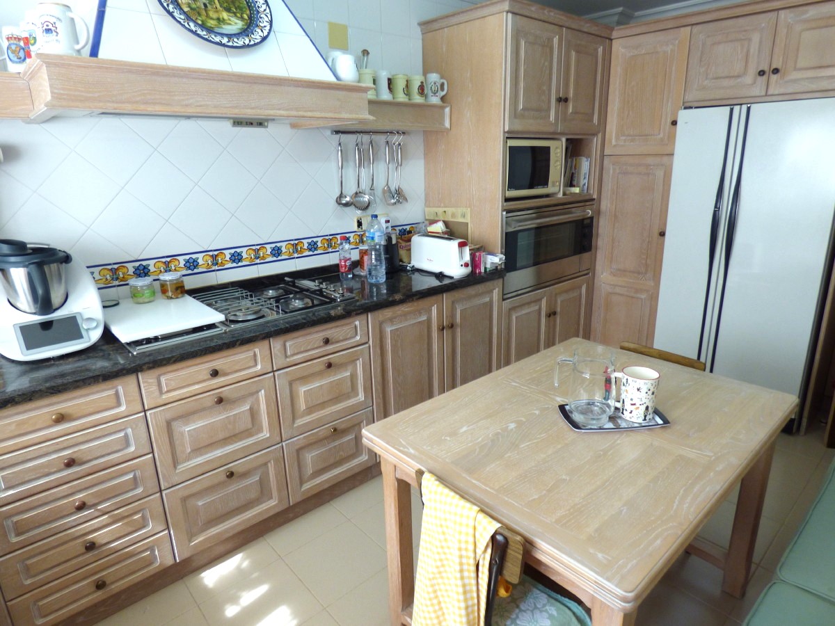 Villa in Benidorm, Alicante, Spain 6 bedrooms, 253 sq.m. No. 192485