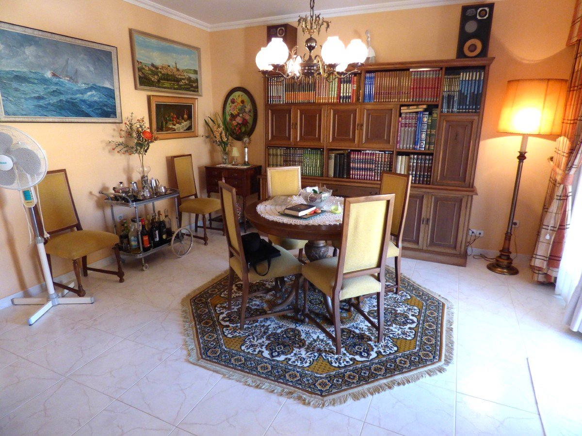 Villa in Benidorm, Alicante, Spain 6 bedrooms, 253 sq.m. No. 192485