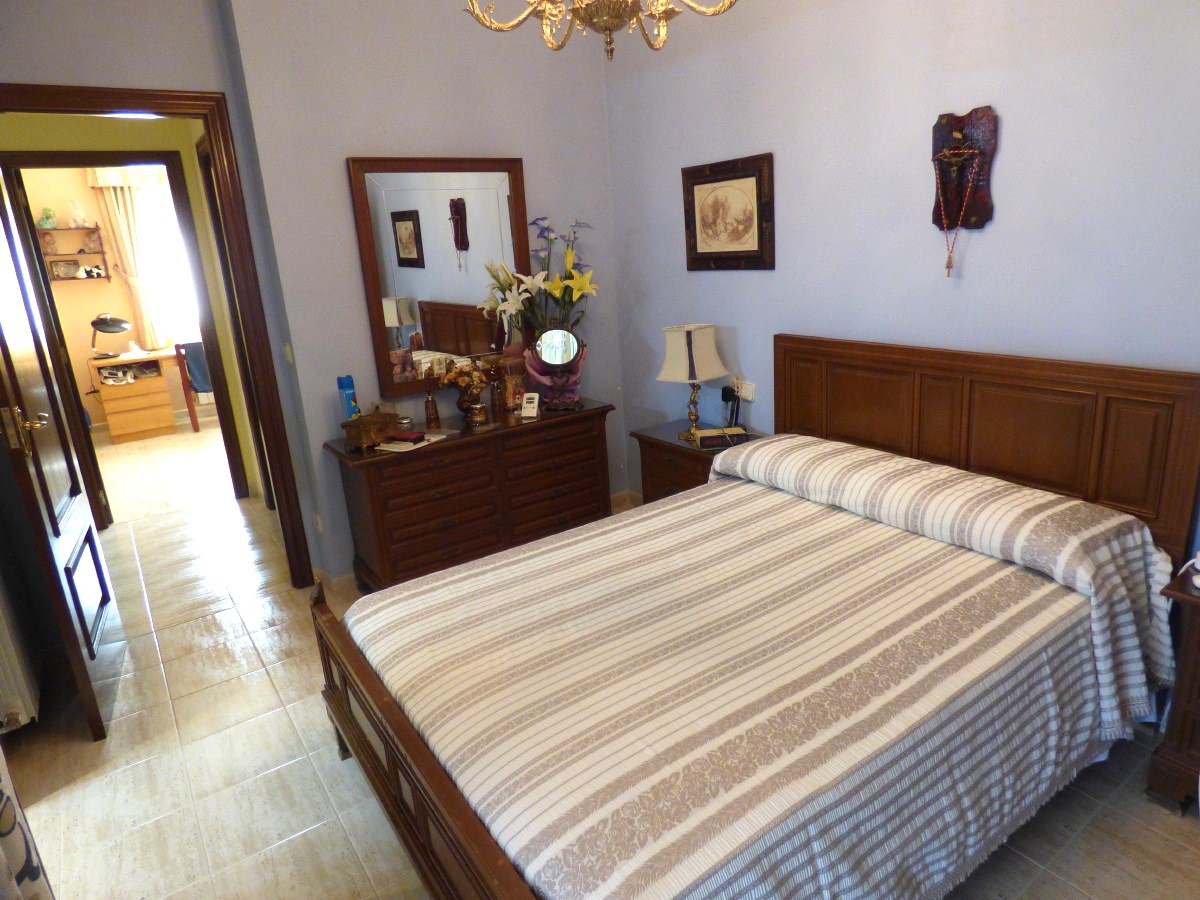 Villa in Benidorm, Alicante, Spain 6 bedrooms, 253 sq.m. No. 192485