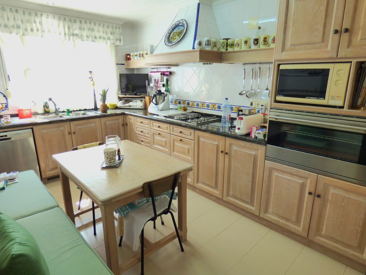 Villa in Benidorm, Alicante, Spain 6 bedrooms, 253 sq.m. No. 192485