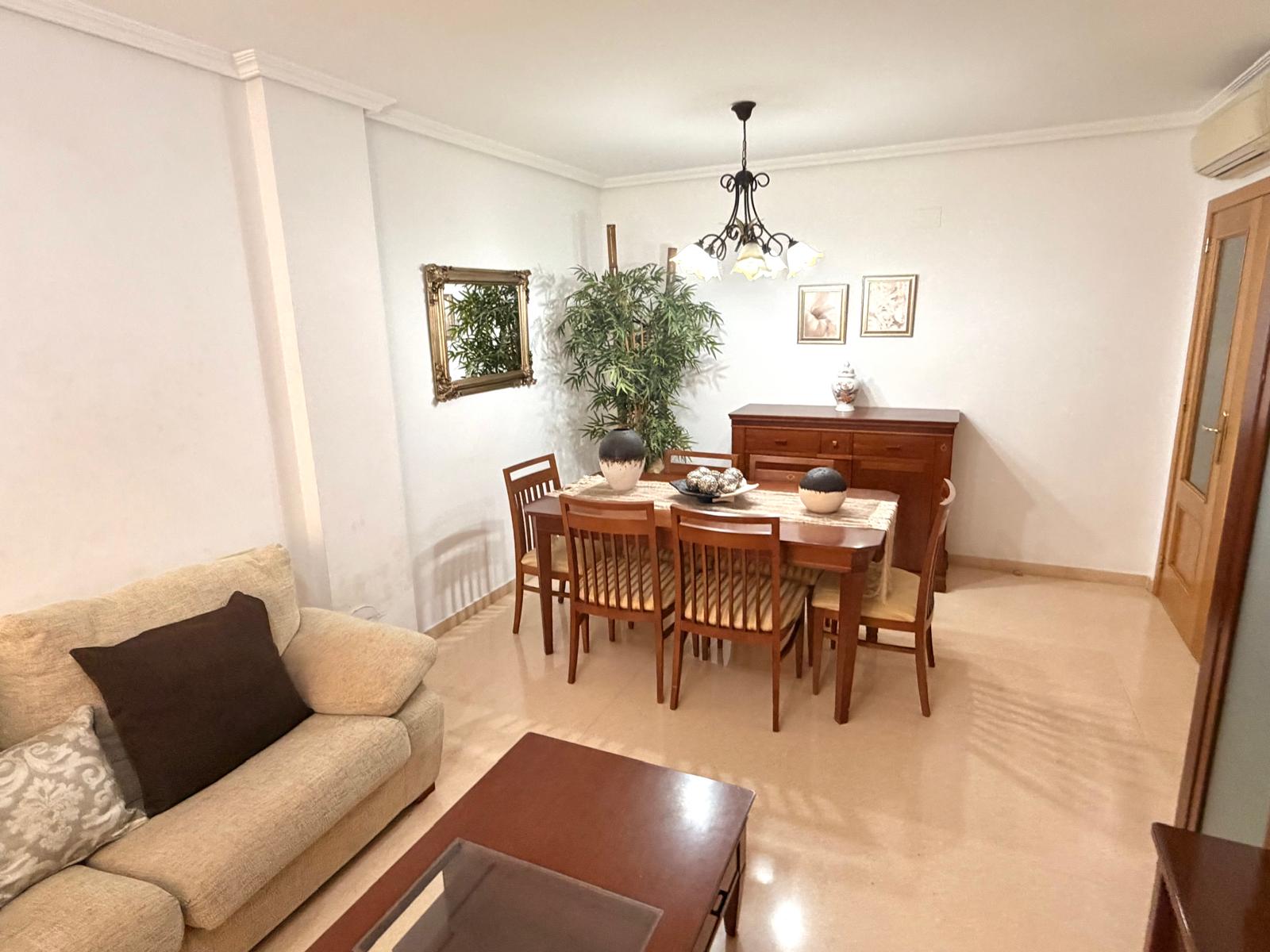 Appartamento a Villajoyosa, Alicante, Spagna 3 camere da letto, 103 mq. N° 192483