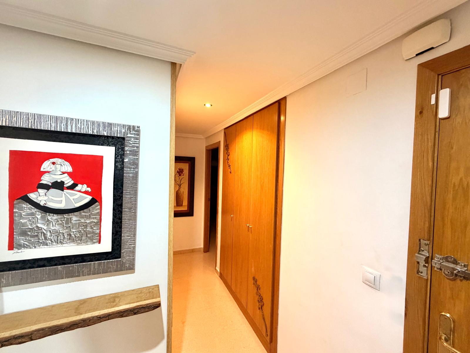 Appartamento a Villajoyosa, Alicante, Spagna 3 camere da letto, 103 mq. N° 192483