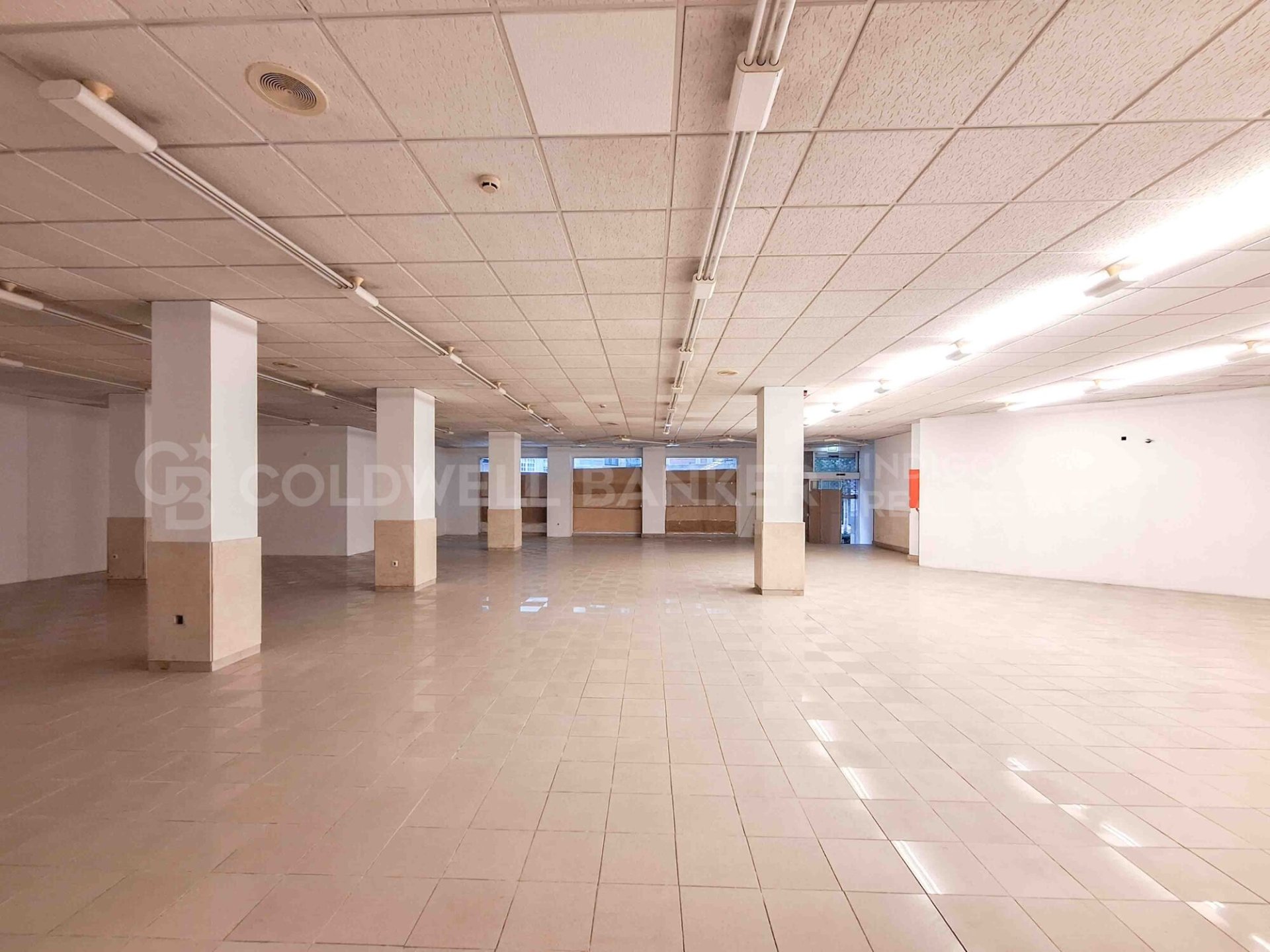 Propiedad comercial en Pontevedra, España 365 m2 No. 160451