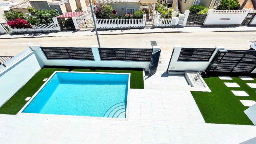 Villa Pilar de la Horadada, Alicante, Spānijā 3 istabas, 116 m2 Nr. 145074
