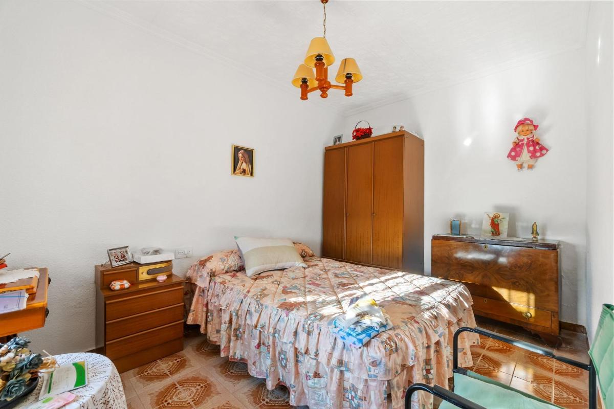 Дом в Ориуэла, Аликанте, Испания 4 спальни, 267м2 №149173