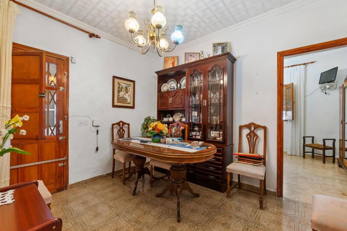 Дом в Ориуэла, Аликанте, Испания 4 спальни, 267м2 №149173