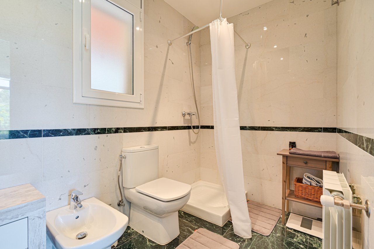 House in Platja D'aro, Girona, Spanien 4 Schlafzimmer, 447 m2 Nr. 166284