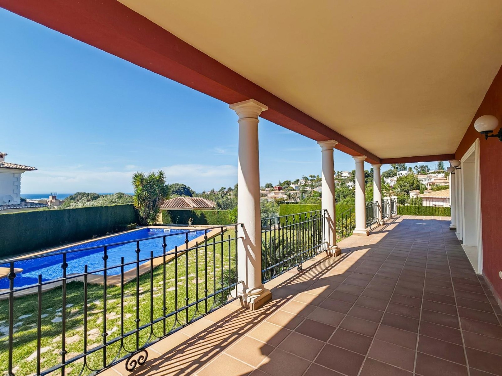 Villa à Denia, Alicante, Espagne 4 chambres, 292 m2 No. 193605