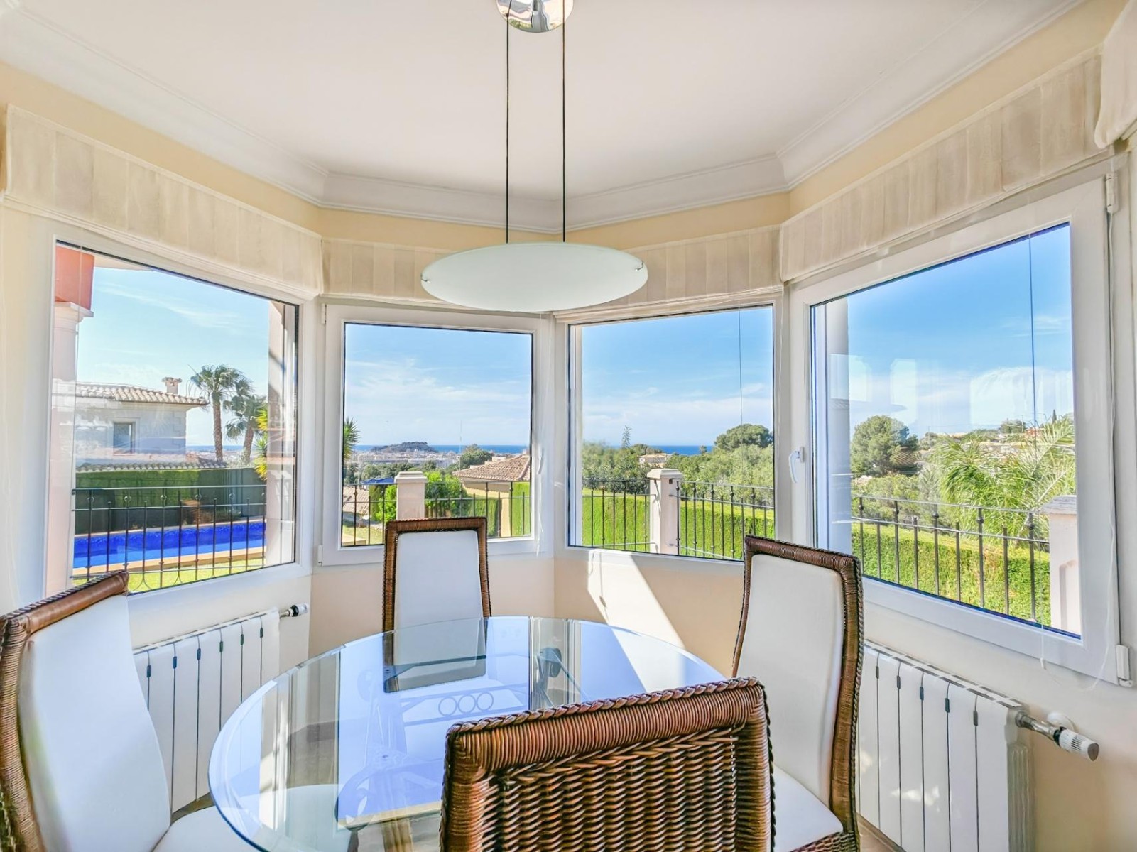 Villa à Denia, Alicante, Espagne 4 chambres, 292 m2 No. 193605