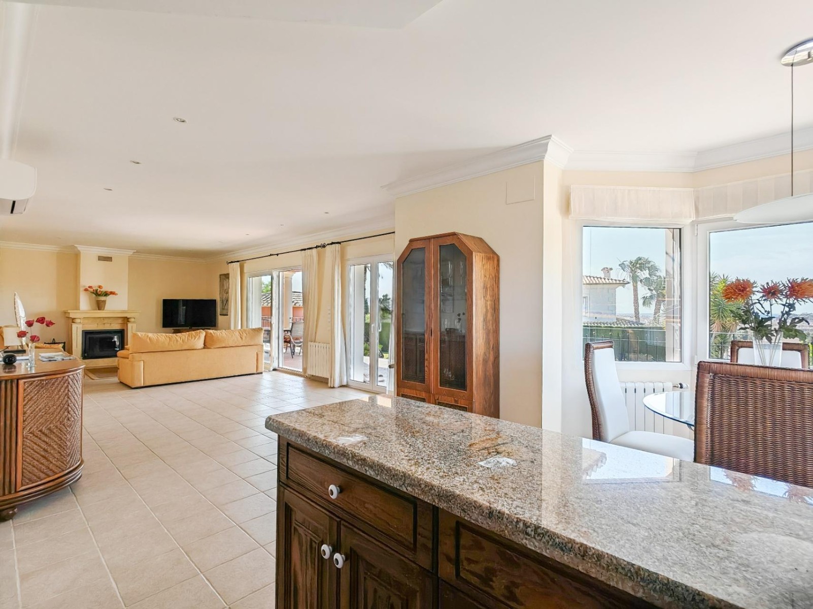 Villa à Denia, Alicante, Espagne 4 chambres, 292 m2 No. 193605