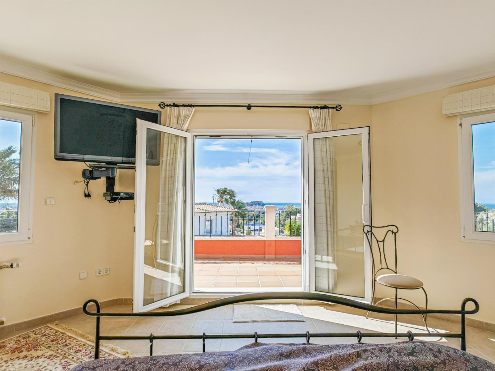 Villa à Denia, Alicante, Espagne 4 chambres, 292 m2 No. 193605