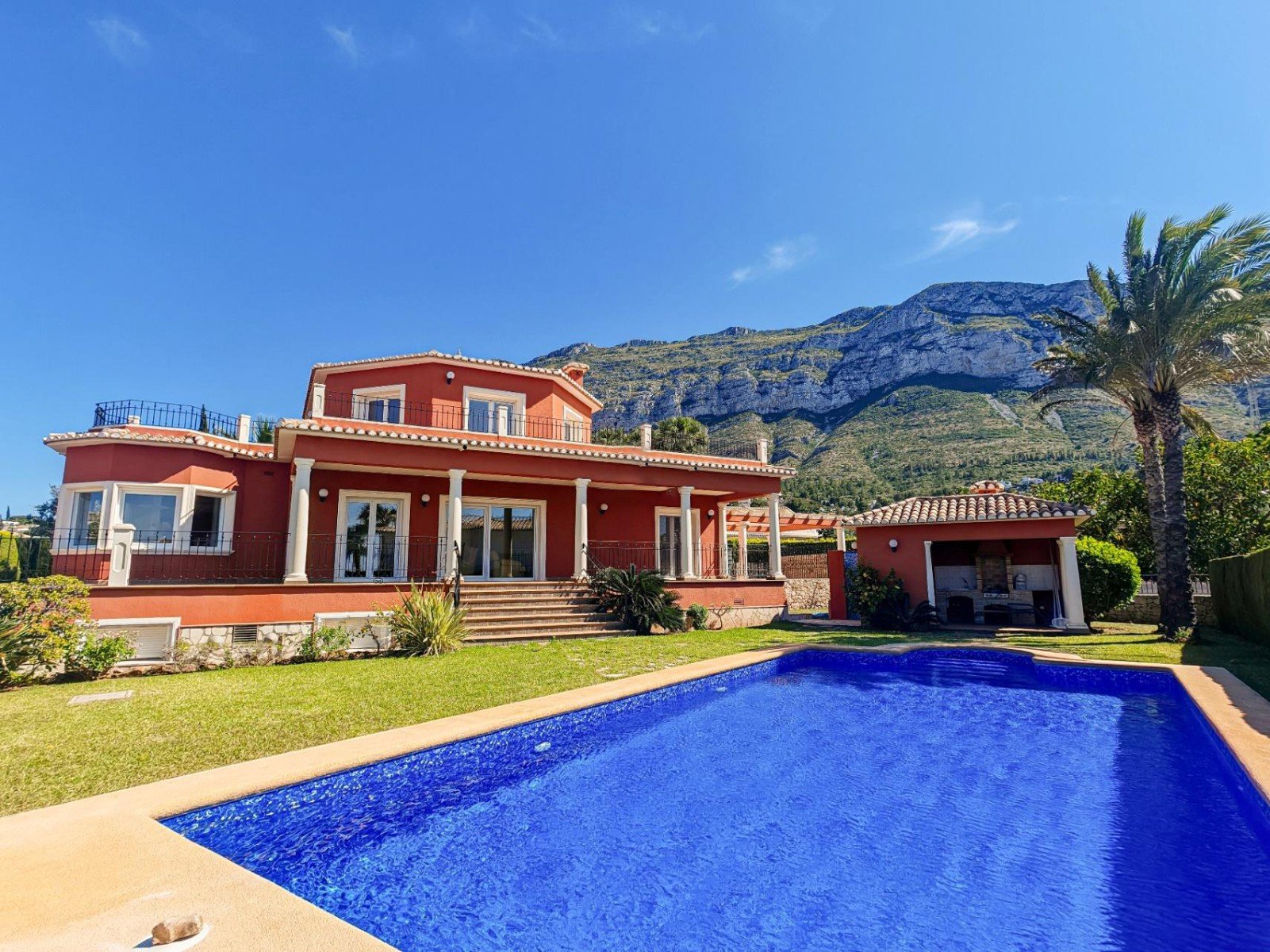 Villa à Denia, Alicante, Espagne 4 chambres, 292 m2 No. 193605