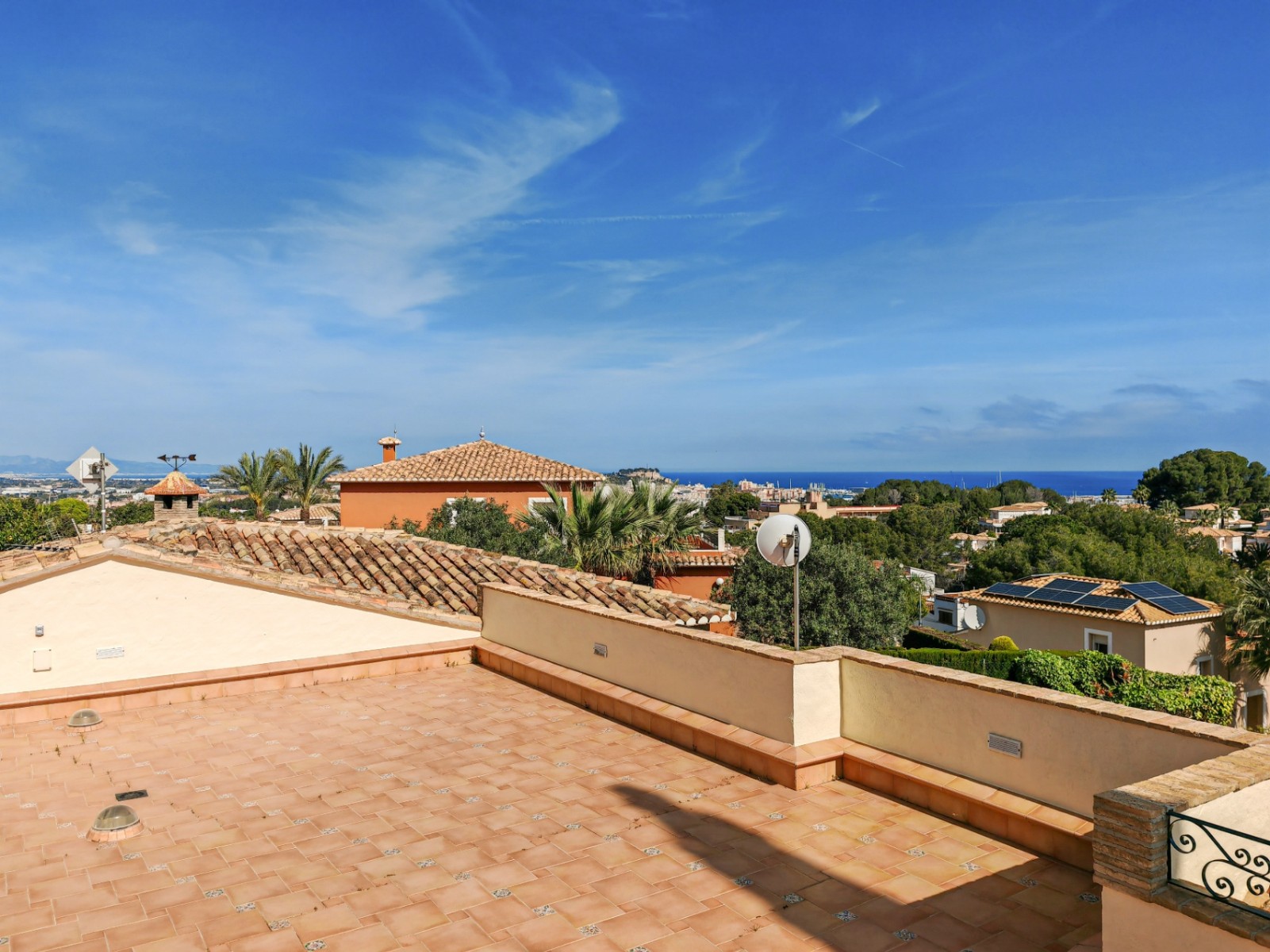 Villa à Denia, Alicante, Espagne 3 chambres, 181 m2 No. 193604