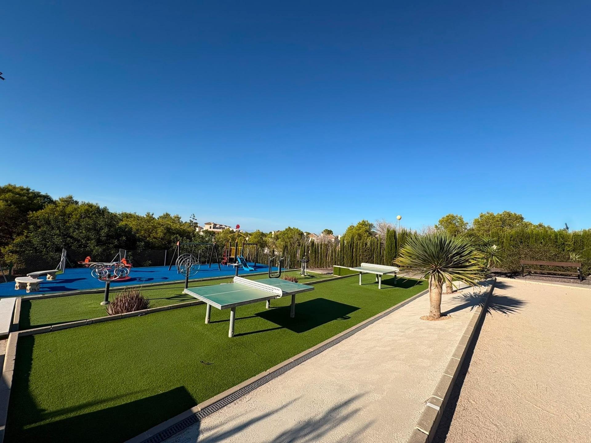 Apartament w Los Altos, Alicante, Hiszpania 6 sypialni, 219 mkw. nr 196761