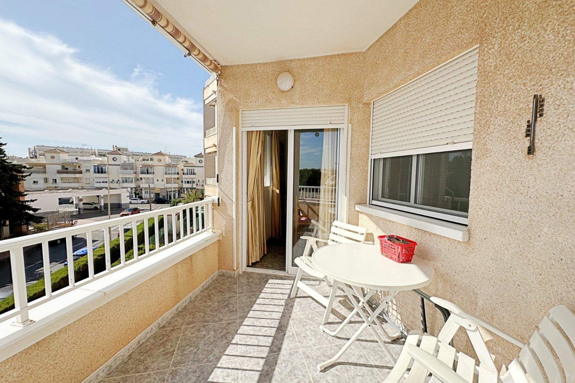 Dzīvoklis Torrevieja, Alicante, Spānijā 2 istabas, 56 m2 Nr. 196763