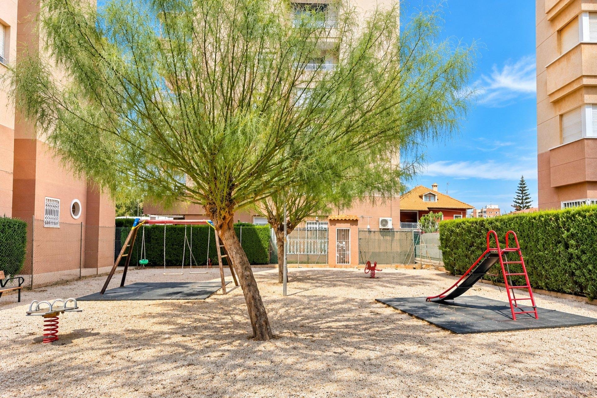 Dzīvoklis Torrevieja, Alicante, Spānijā 2 istabas, 56 m2 Nr. 196763