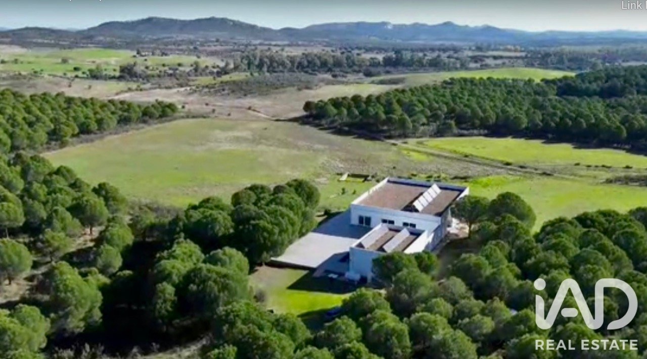 House à Alburquerque, Badajoz, Espagne 3 chambres, 465 m2 No. 188114