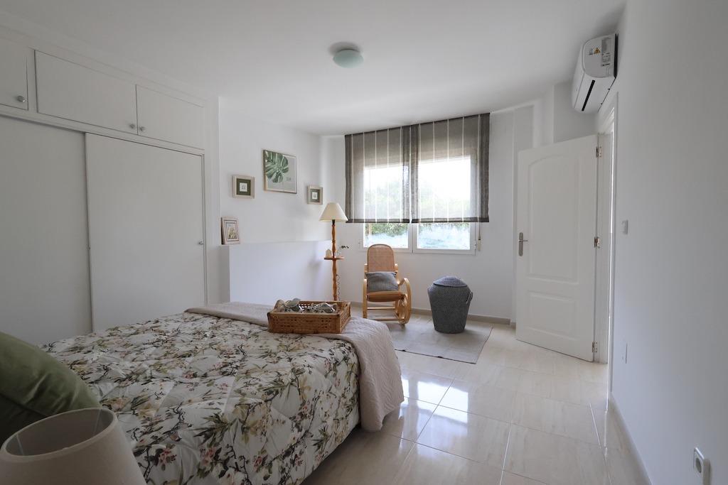 Appartamento a Torrevieja, Alicante, Spagna 3 camere da letto, 110 mq. N° 165407