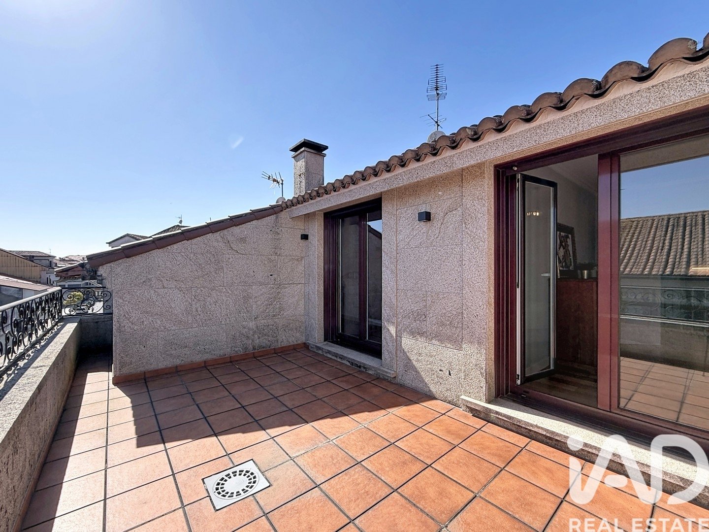 House in Cambados, Pontevedra, Spanien 6 Schlafzimmer, 418 m2 Nr. 172487