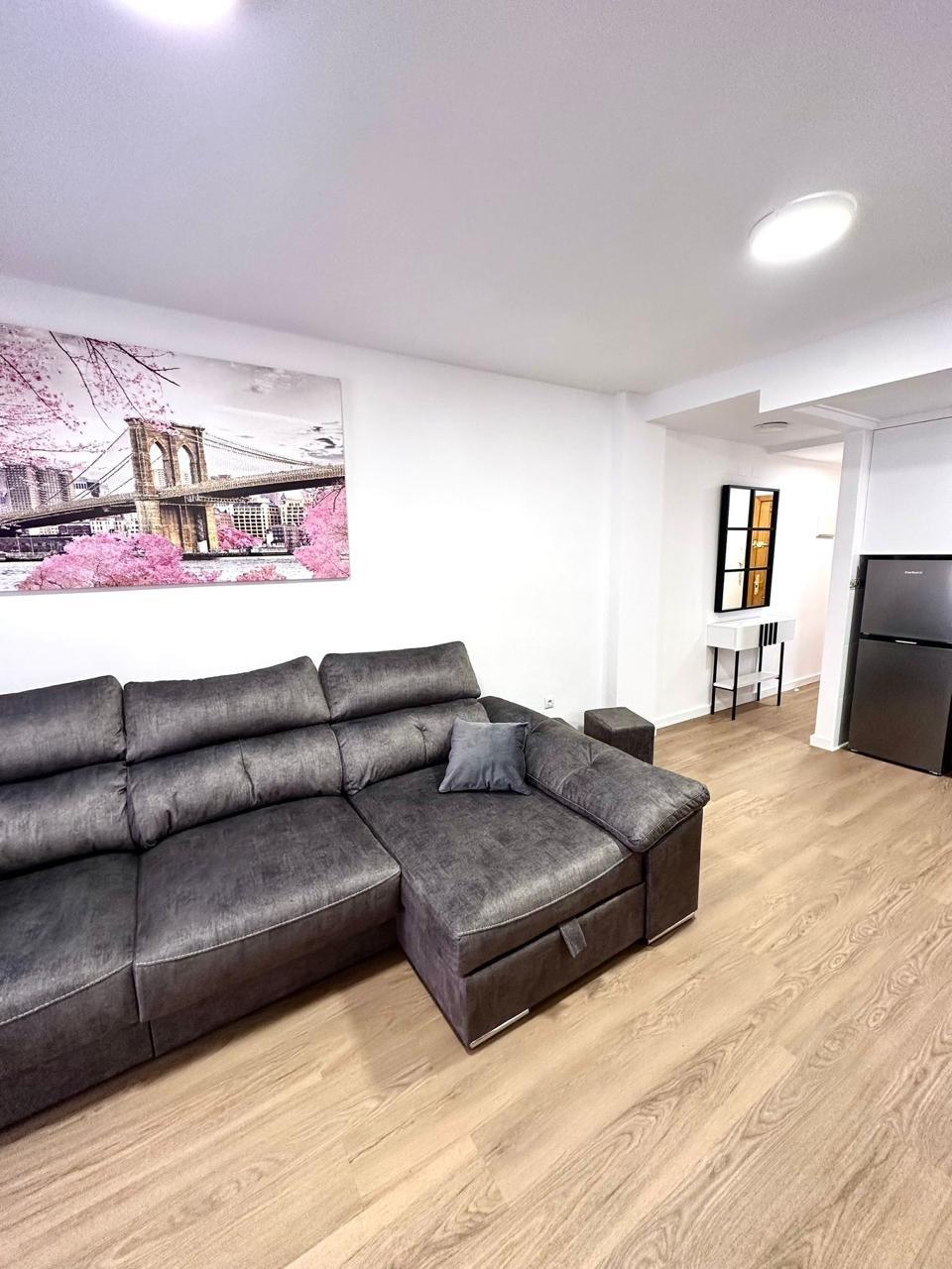 Apartment in Torrevieja, Alicante, Spain 58 sq.m. No. 168778