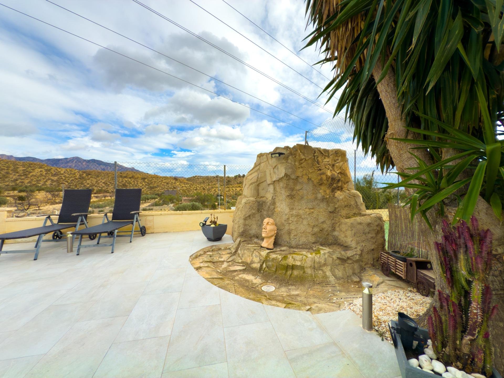 Apartment in Jijona, Alicante, Spain 5 bedrooms, 180 sq.m. No. 168780