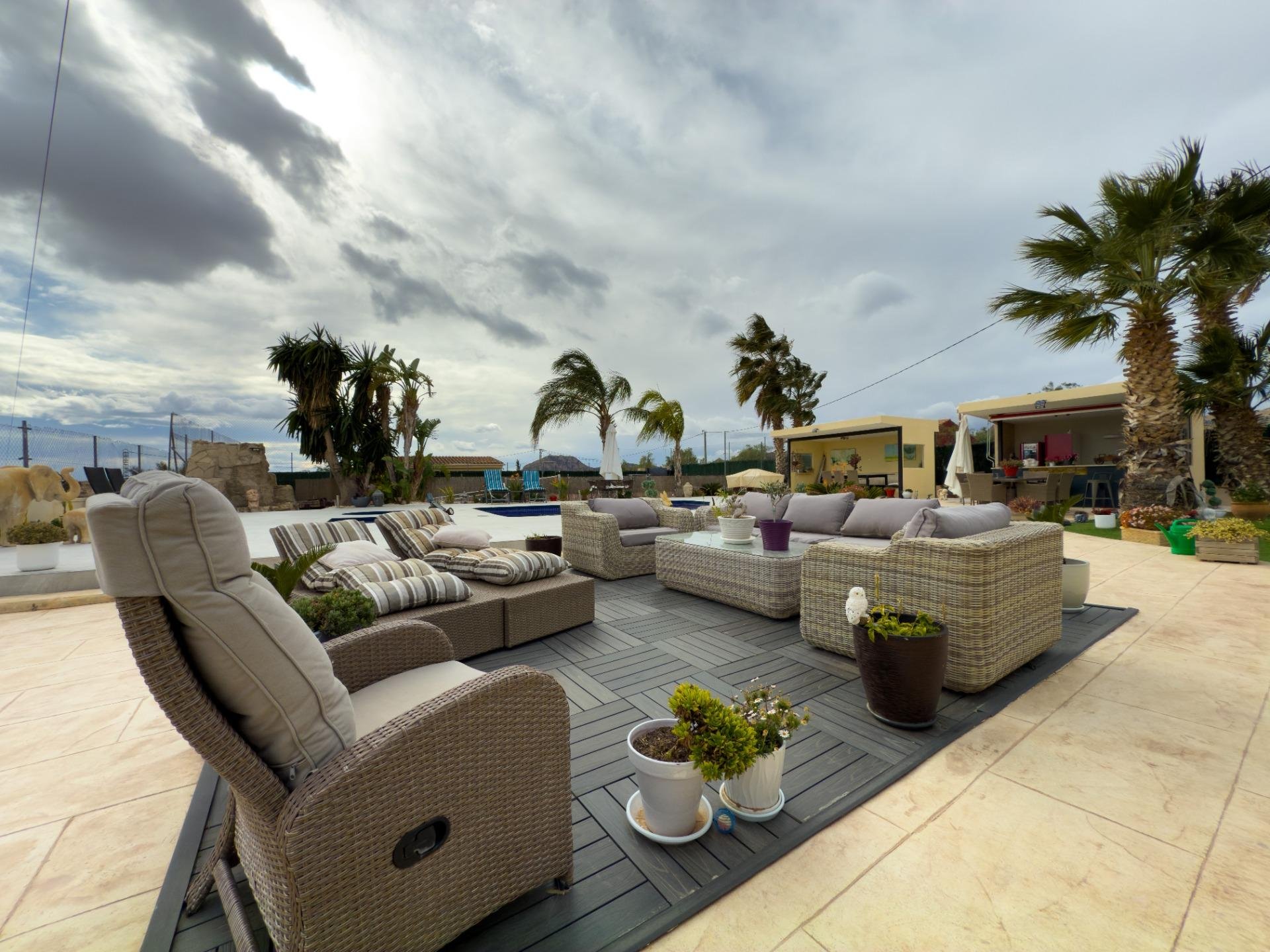 Apartment in Jijona, Alicante, Spain 5 bedrooms, 180 sq.m. No. 168780