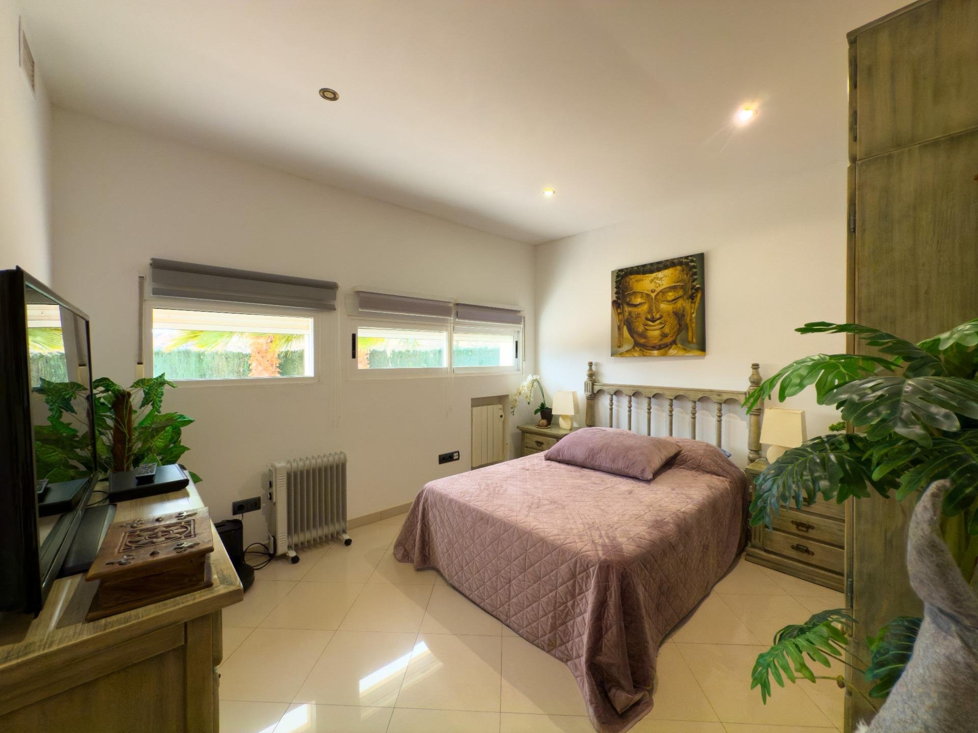 Apartment in Jijona, Alicante, Spain 5 bedrooms, 180 sq.m. No. 168780