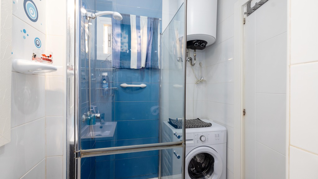 Apartamento en Benalmádena, Málaga, España 1 habitación, 33 m2 No. 186835