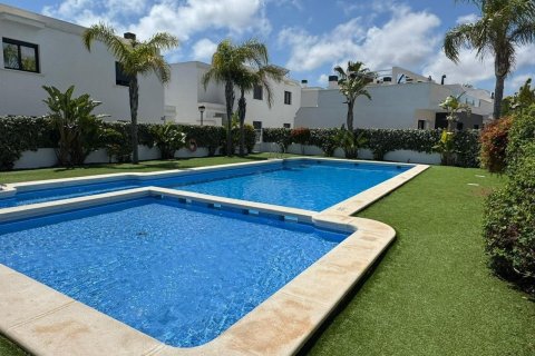 Duplex in La Zenia, Alicante, Spain 3 bedrooms, 123 sq.m. No. 186833