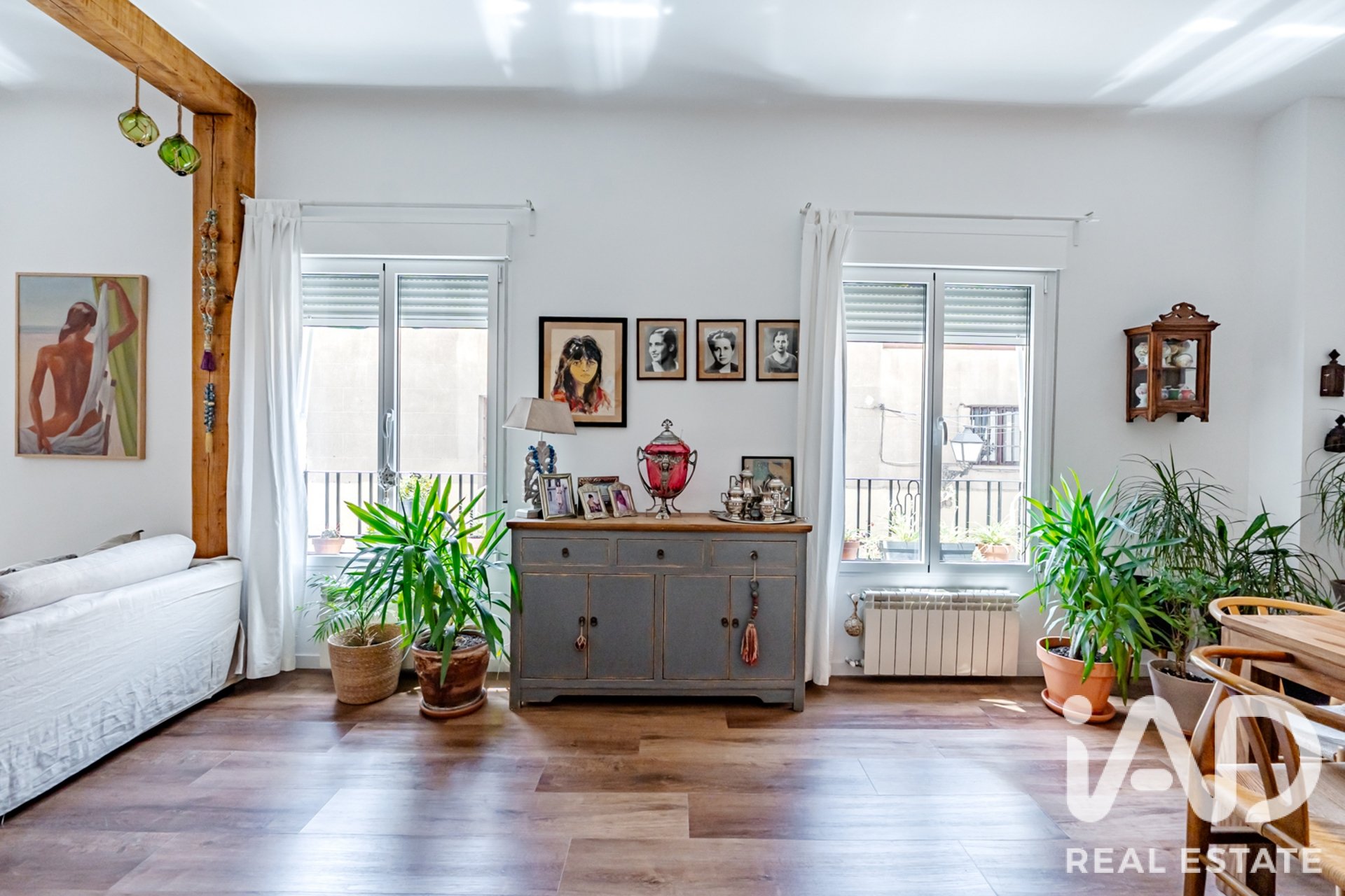 Huoneisto Madrid, Espanja 2 makuuhuonetta, 82.35 m2 No. 188094