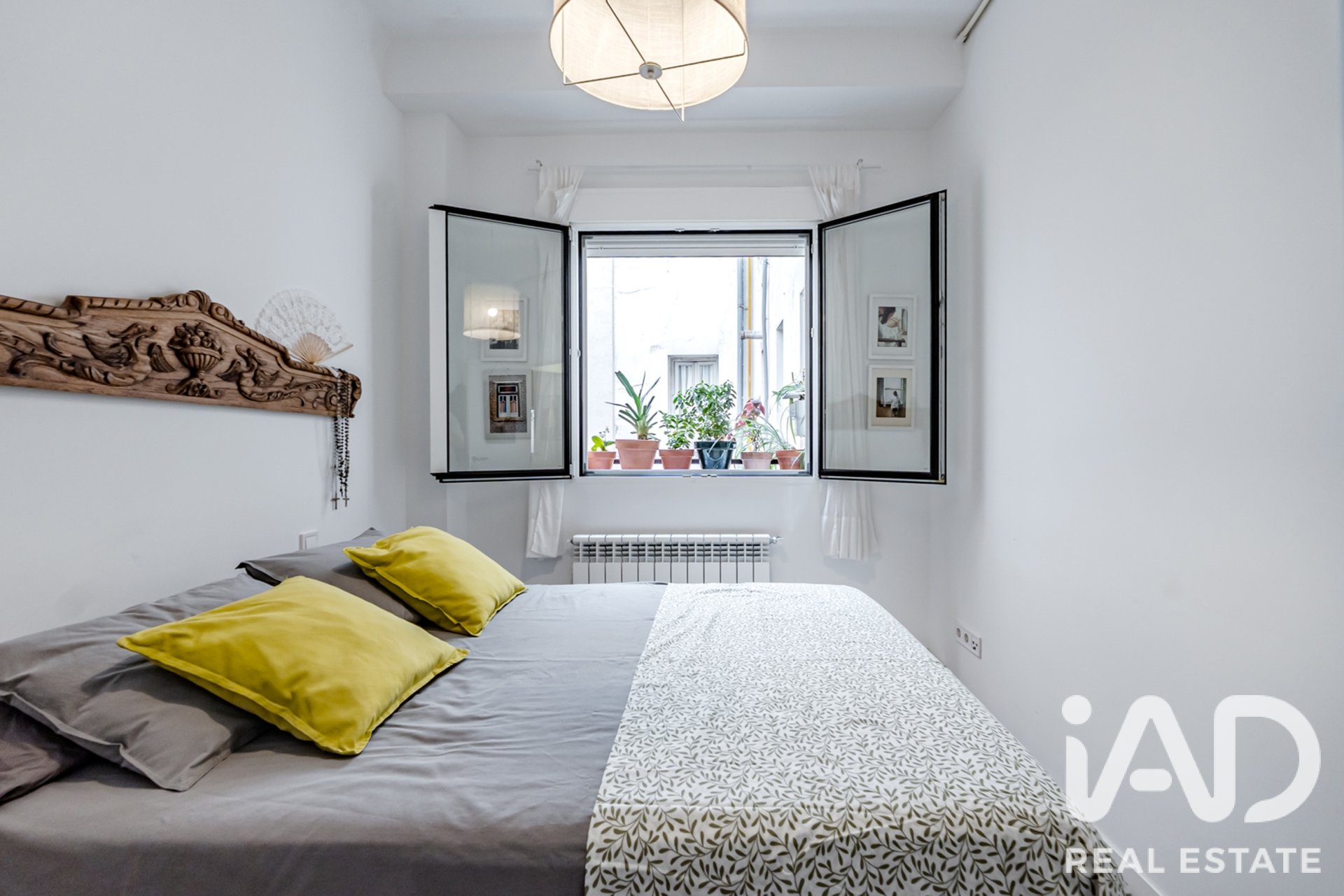 Huoneisto Madrid, Espanja 2 makuuhuonetta, 82.35 m2 No. 188094