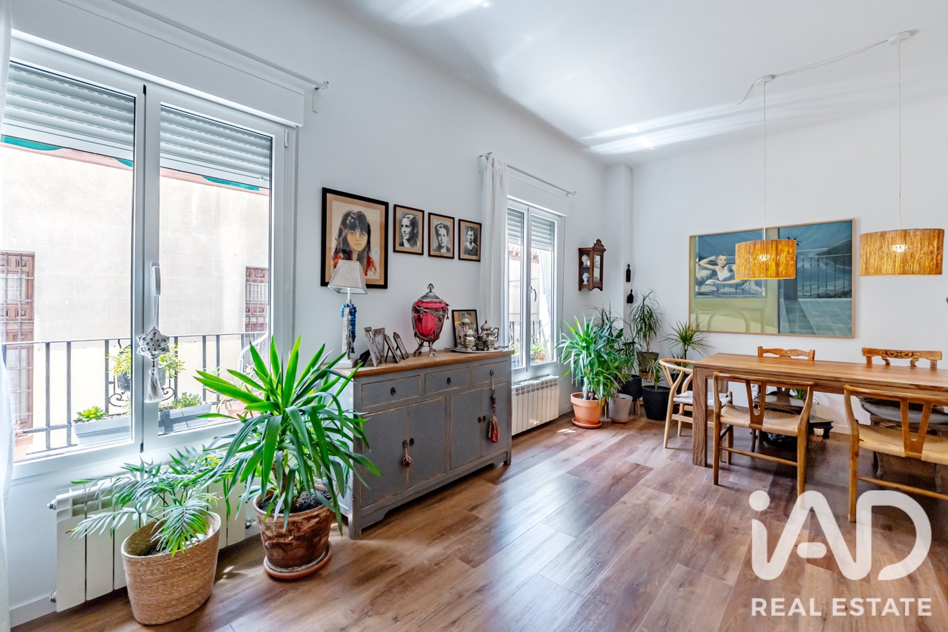 Huoneisto Madrid, Espanja 2 makuuhuonetta, 82.35 m2 No. 188094