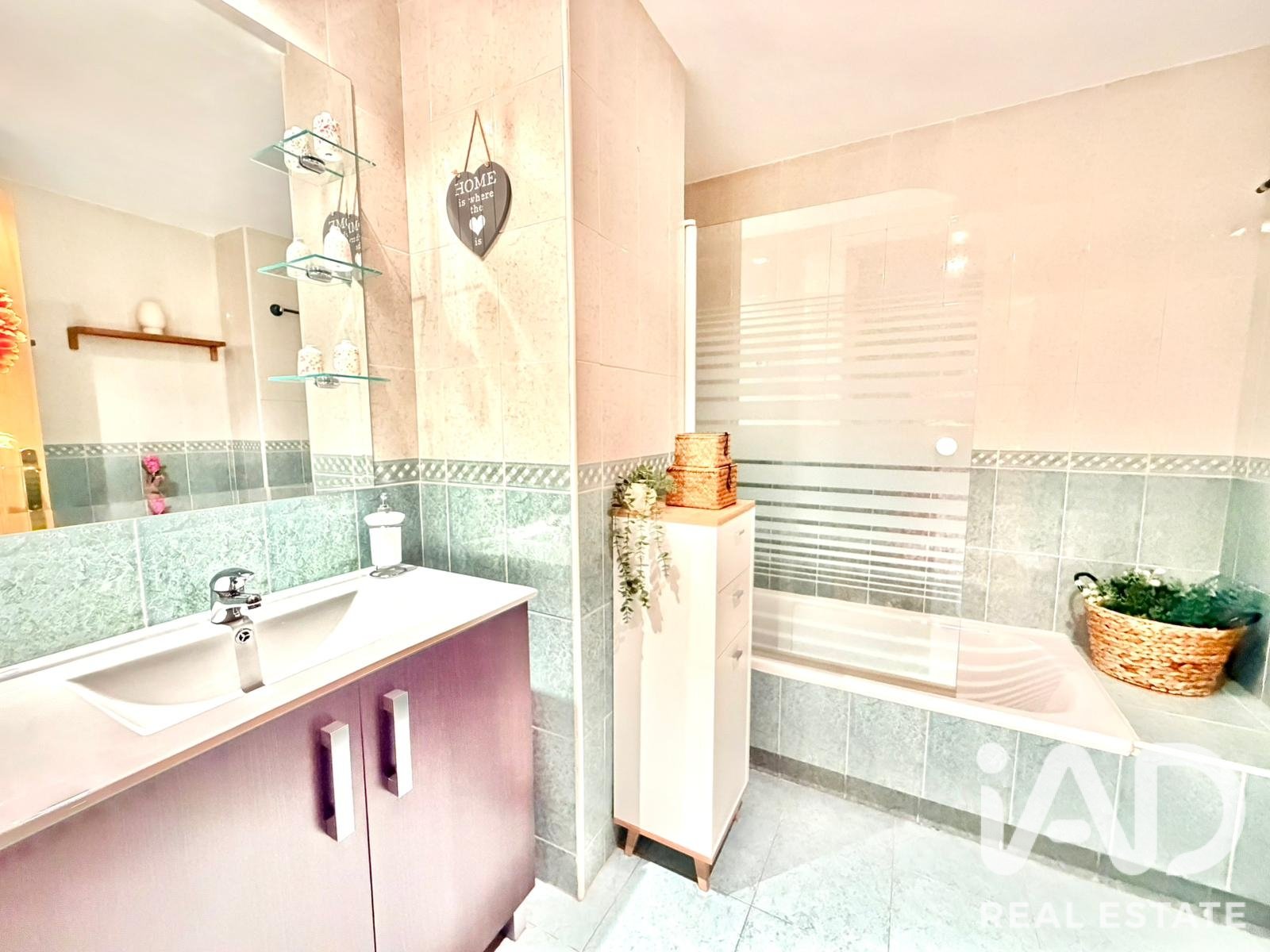Huoneisto Madrid, Espanja 3 makuuhuonetta, 163 m2 No. 188093