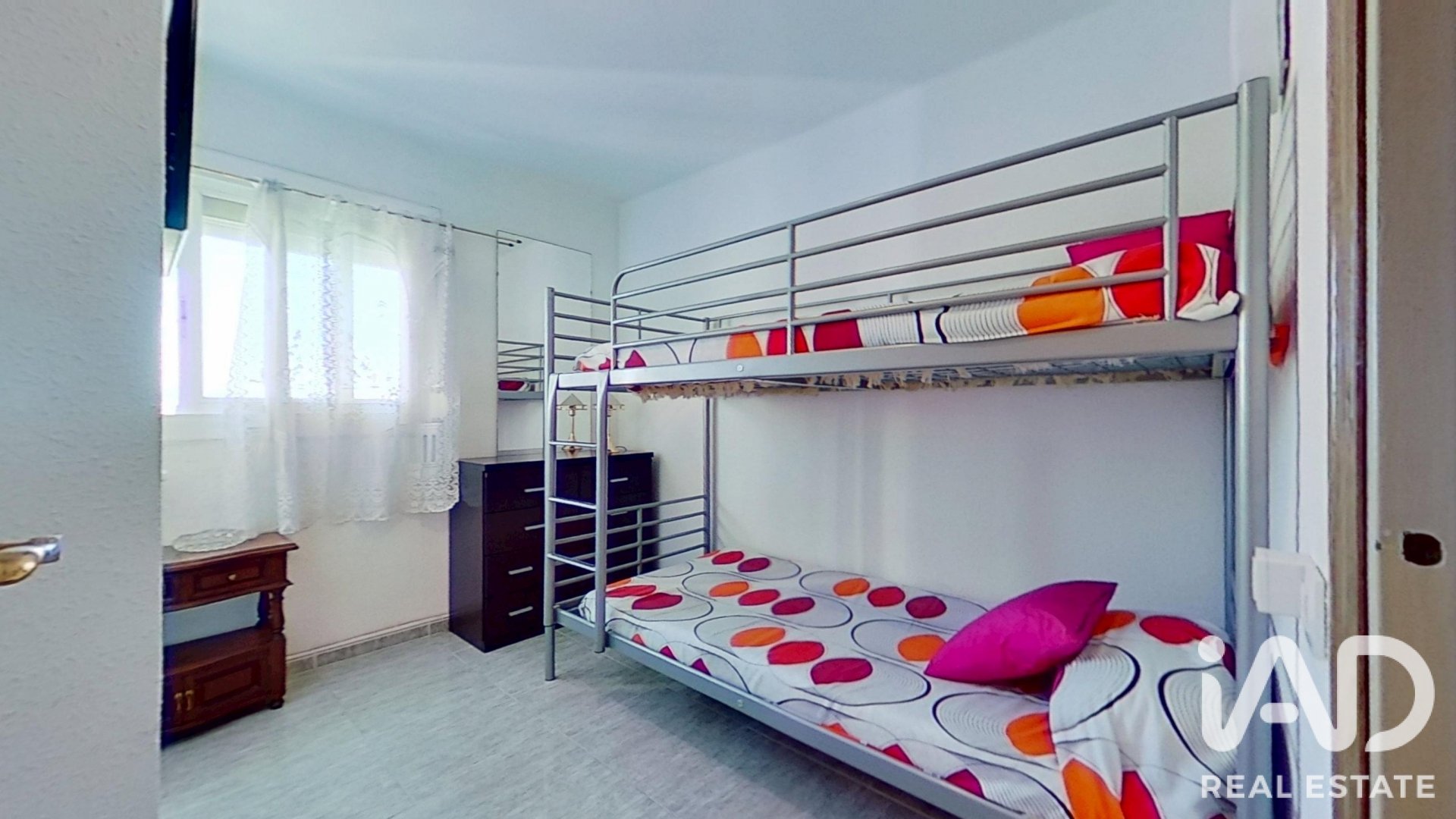 Apartamento en El Vendrell, Tarragona, España 2 dormitorios, 67 m2 No. 188092