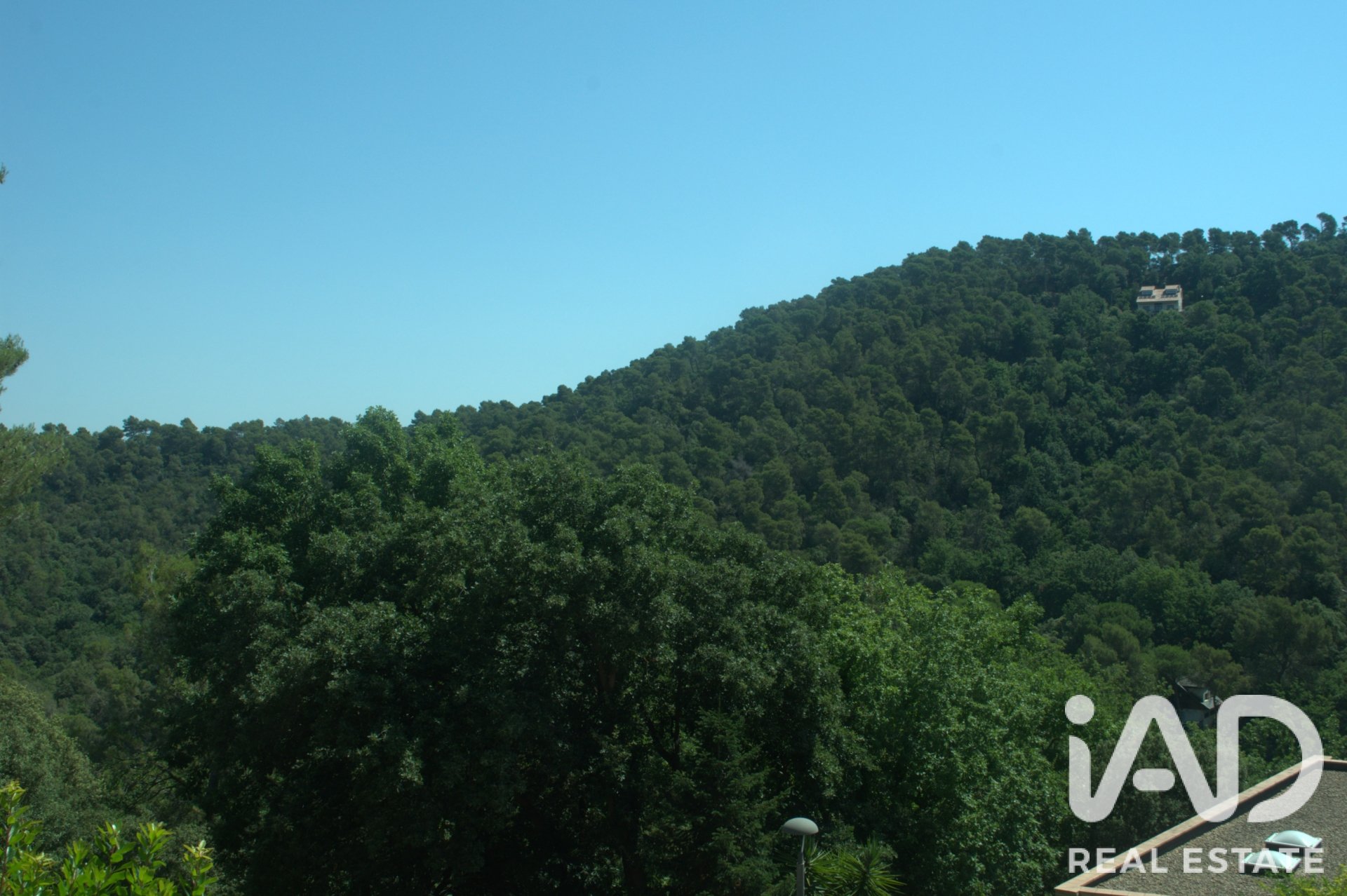 Land plot in Sant Cugat Del Valles, Barcelona, Spain 1029 sq.m. No. 188090